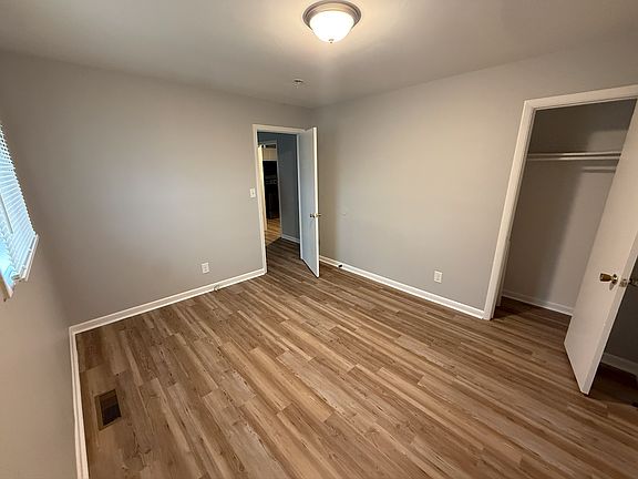 5th image of 1731 16th Ave N Unit C