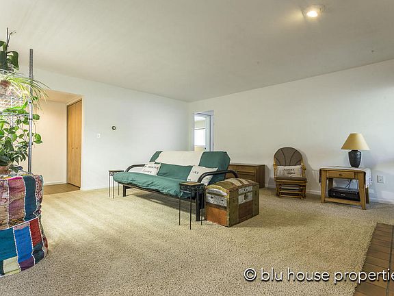 3rd image of 1250 Hillburn Ave NW #28