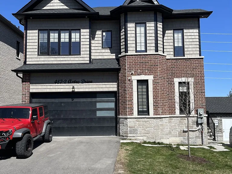 487 Aztec Dr #2 — Photo 2