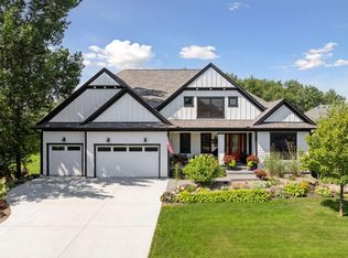 6291 Red Fox Rd, Lino Lakes, MN 55014