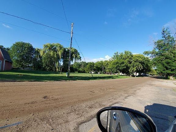 5th image of 0 Saginaw