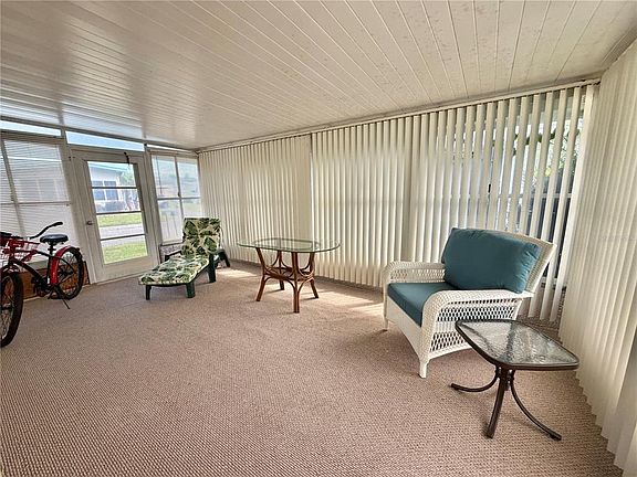 5th image of 113 PYRACANTHA LANE