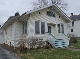 106 S Ridge St, Crown Point, IN 46307