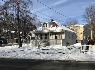 326 Aiken Ave, Lowell, MA 01850