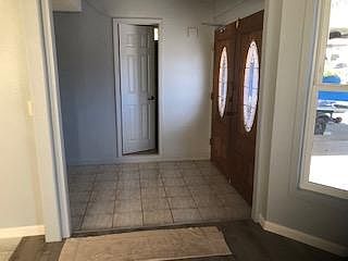Front entry & 1/2 bath