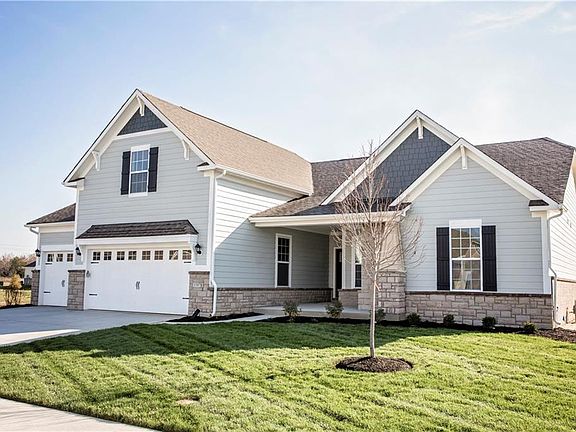 3rd image of 15070 Thoroughbred Dr