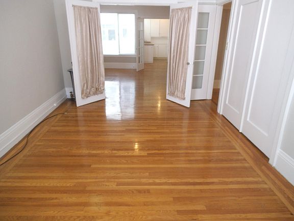 5th image of 3151 Franklin St APT 3