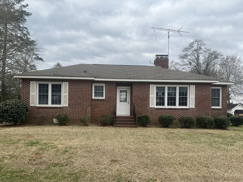 1st image of 124 Tignall Road