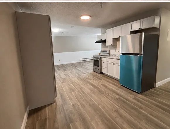 3 bed, 1200 sqft, $1,250 — Photo 1