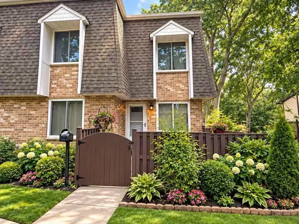 177 Cambridge Drive, Port Jefferson, NY 11776