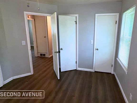 5th image of 2517 SW 60th St