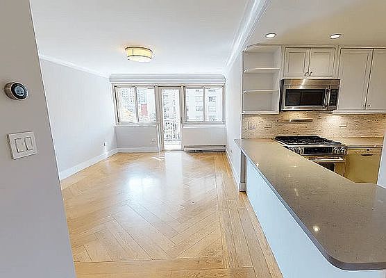 5th image of 70 W 93rd St APT 5b