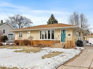 1675 3rd St E, Saint Paul, MN 55106