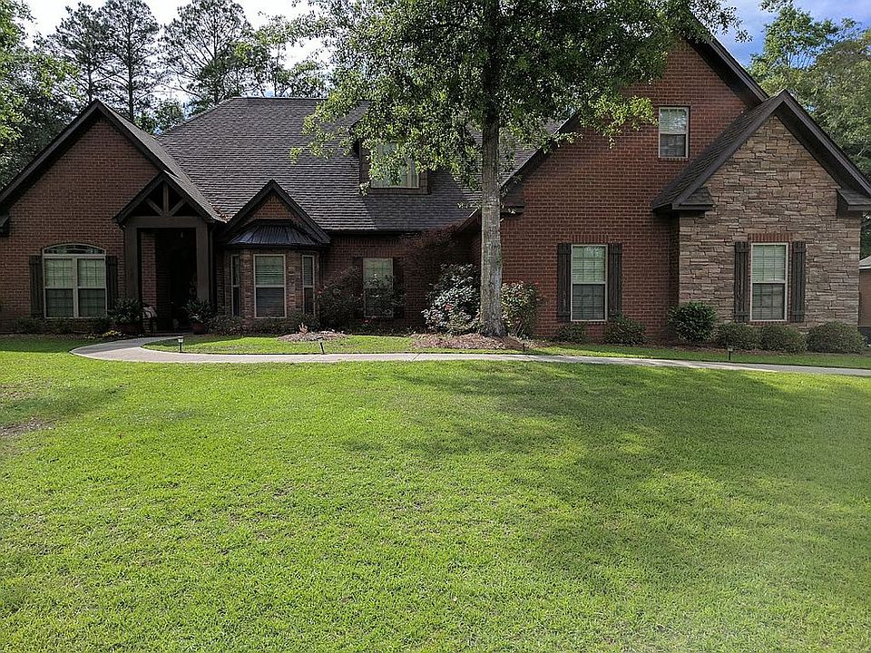 1st image of 417 Oakwood Dr
