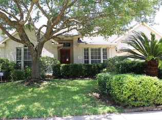 3607 Wellington Dr, Pearland, TX 77584