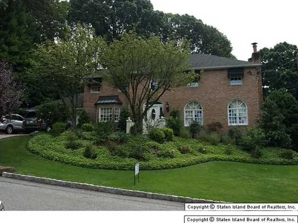 174 Saint George Road image 1 of 6