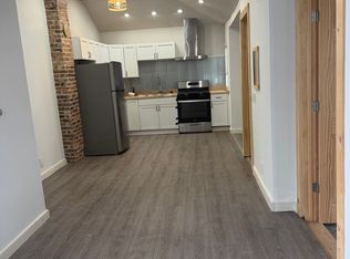 618 North St #2, Madison, WI 53704