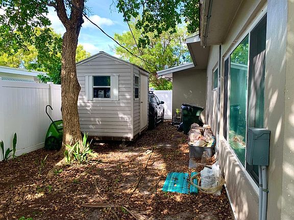 3rd image of 2260 NE 62nd St #2260