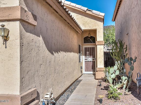 3rd image of 4910 W Wahalla Ln