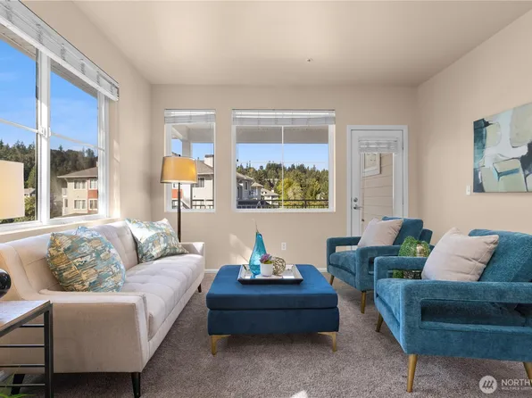 503 225th Lane NE #F306, Sammamish, WA 98074