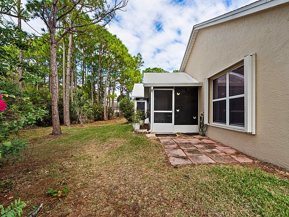 4th image of 649 NW San Remo Circle