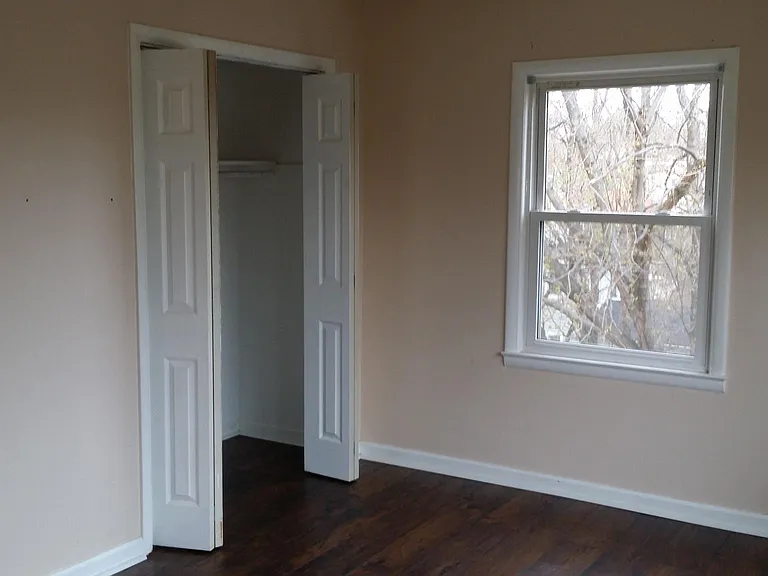9207 Douglas St #210 — Photo 13