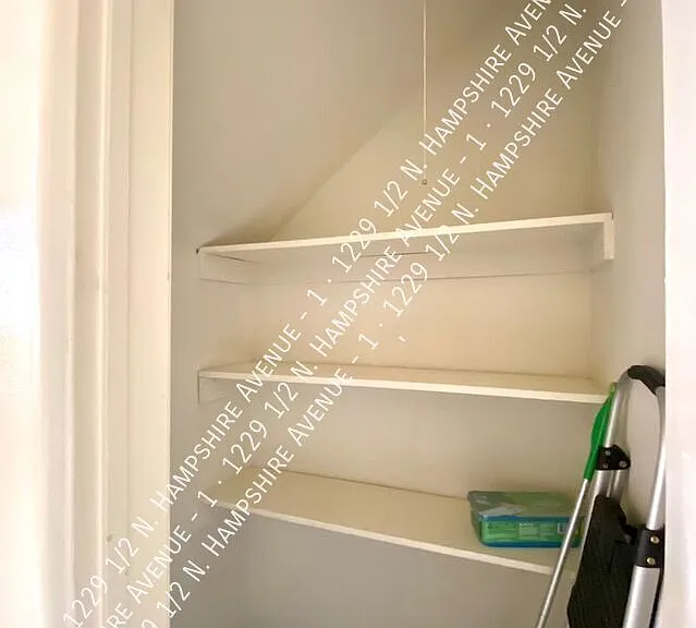 1229 1/2 N Hampshire Ave #1 — Photo 19