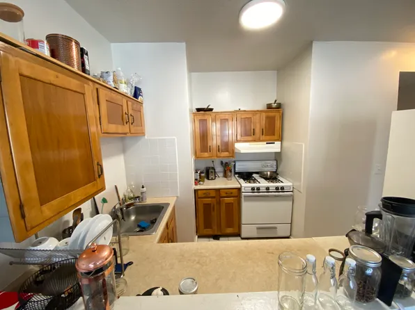2 Hine Pl, New Haven, CT