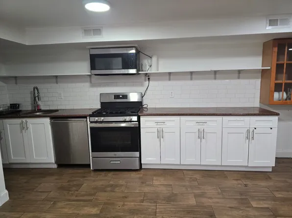 (undisclosed Address), Harrison, NJ 07029