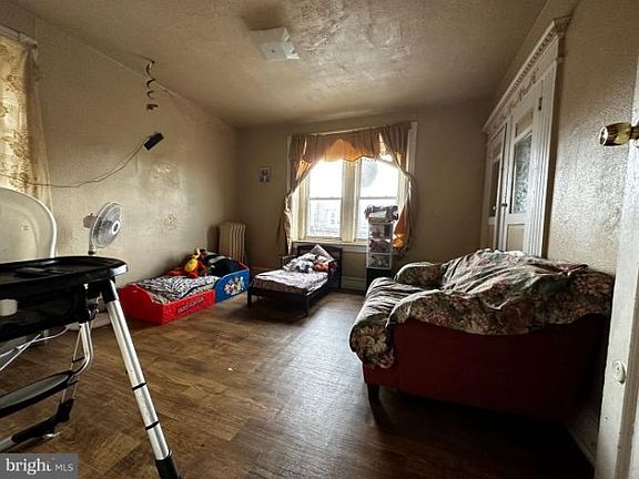 3rd image of 507 State St