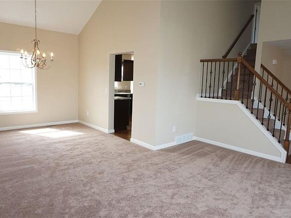 3rd image of 4806 Lepinske Farm Pl