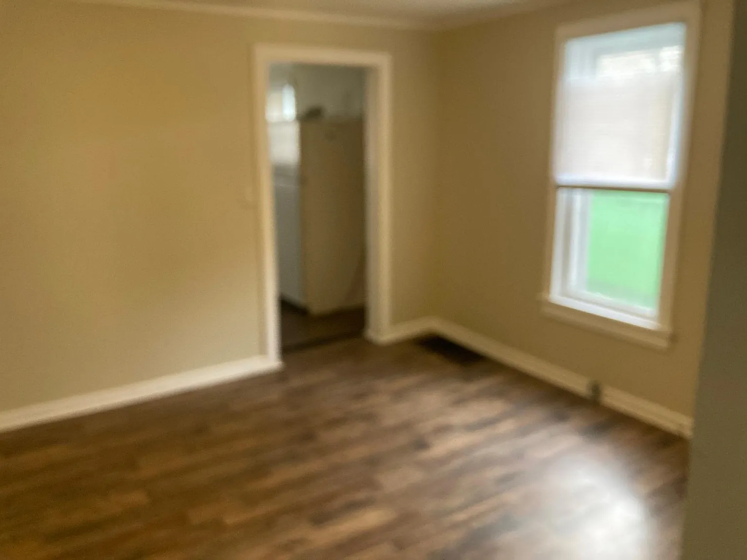 2 bed, 882 sqft, $800 — Photo 3