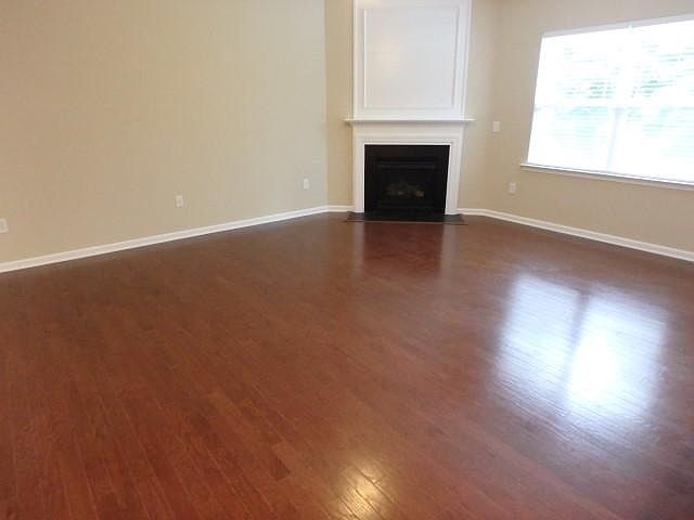 2nd image of 3630 Althorp Dr