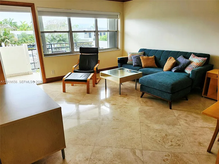 401 Golden Isles Dr #307 — Photo 10