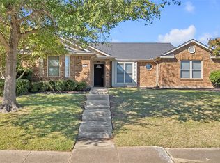 4215 Red Spruce Ln, Carrollton, TX 75010