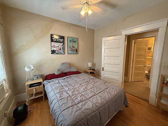 4th image of 2012-2014 Dupont Ave S #6