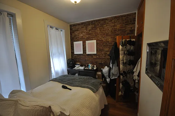 Rented by REAL New York | media 10