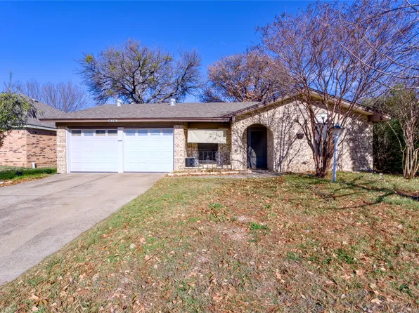 1717 Oak Tree Dr, Denton, TX 76209