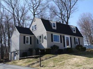 127 Old Charter Rd, Marlborough, MA 01752