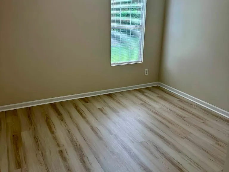 601 Windsor Dr — Photo 19