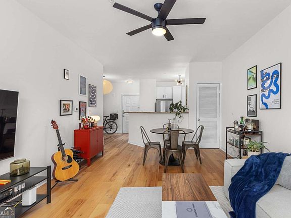 2nd image of 821 Ralph McGill Blvd NE APT 2111