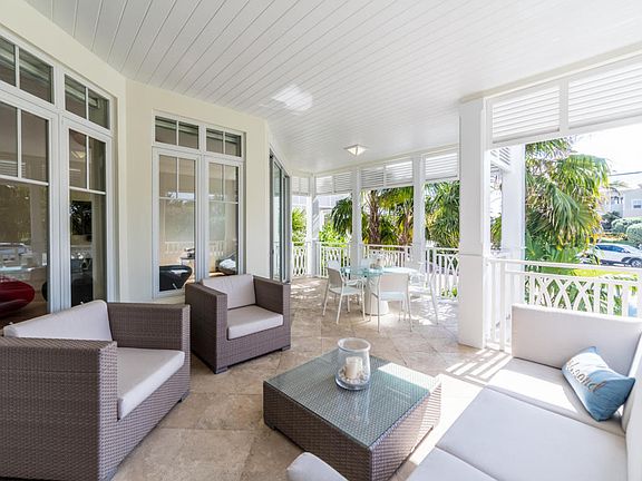 4th image of 400 S Ocean Blvd #104