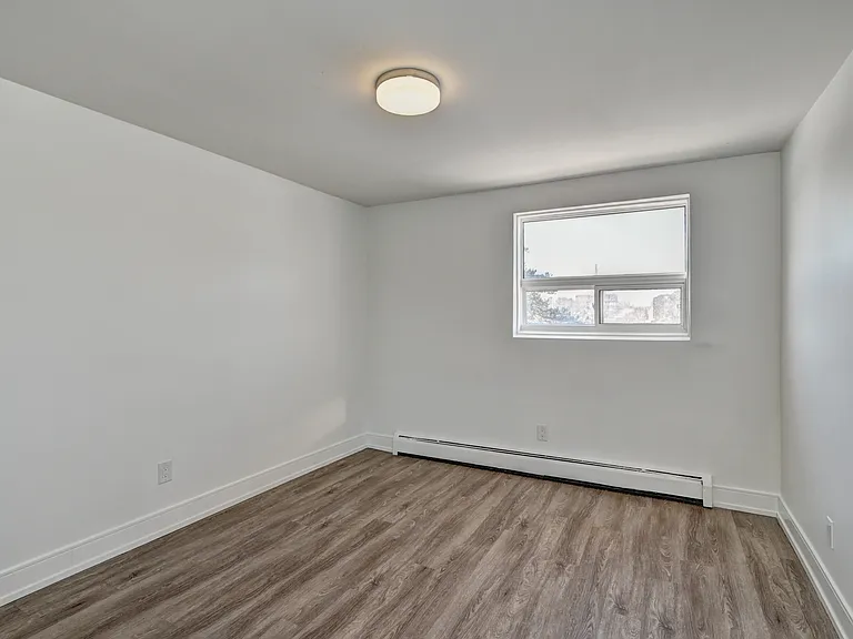 39 Willow Rd — Photo 26