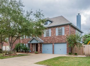 7102 Trimstone Dr, Pasadena, TX 77505