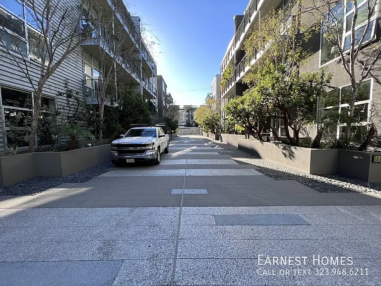4080 Glencoe Ave #407 — Photo 20