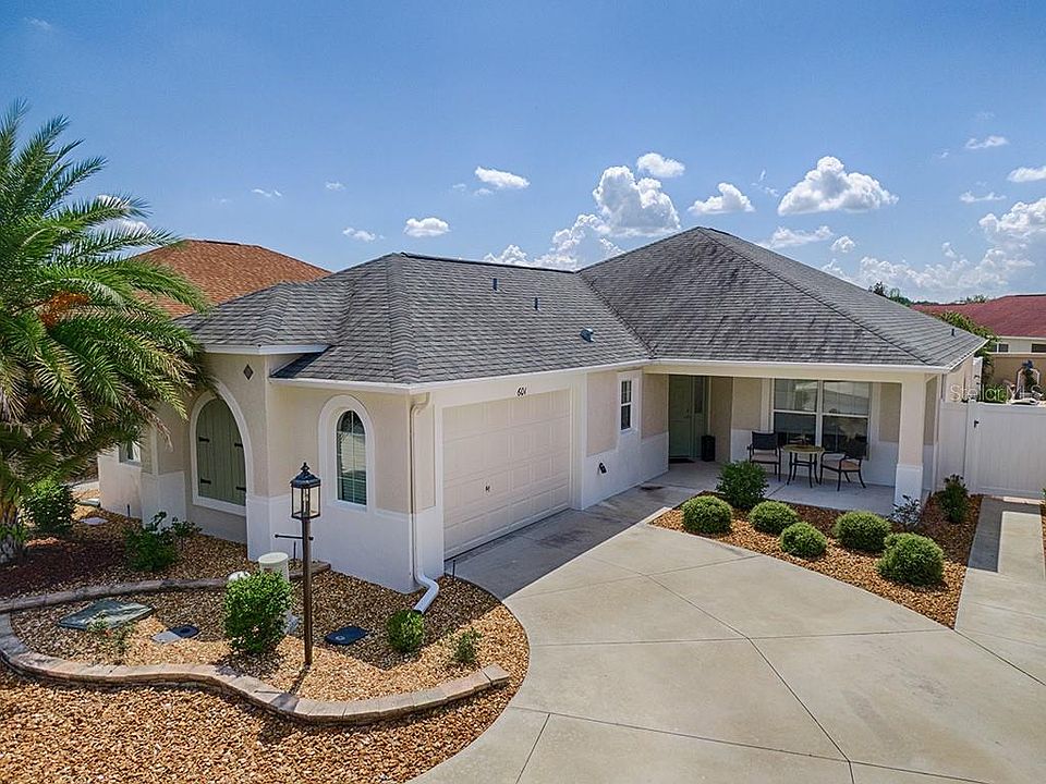 1st image of 601 Bermudez Ct