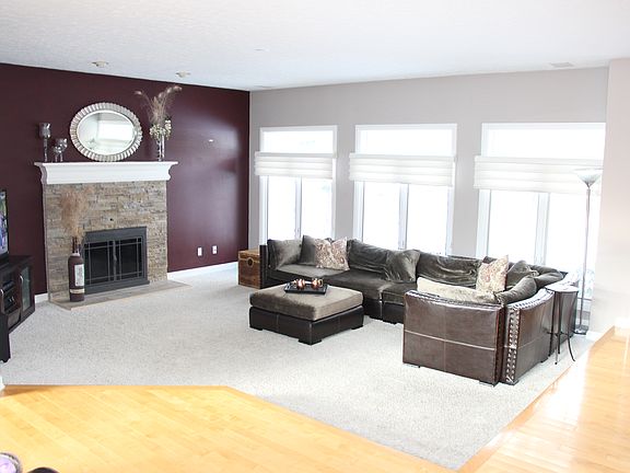 4th image of 115 Clearbrook Ln