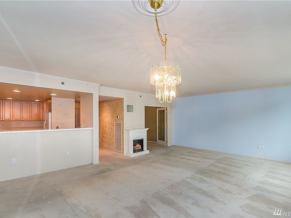 3rd image of 177 107th Ave NE APT 1208