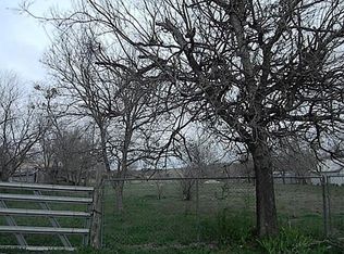 509 Sun St, Hico, TX 76457