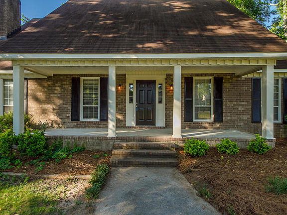 3rd image of 4208 Green Ivy Cir